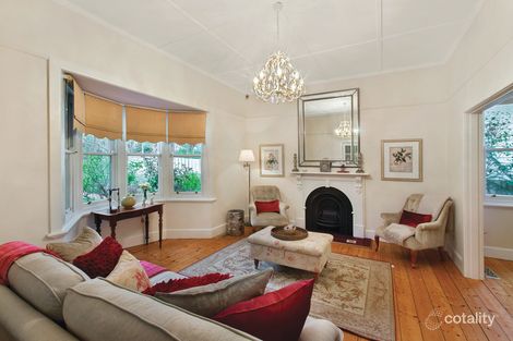 Property photo of 2 Denman Avenue Glen Iris VIC 3146