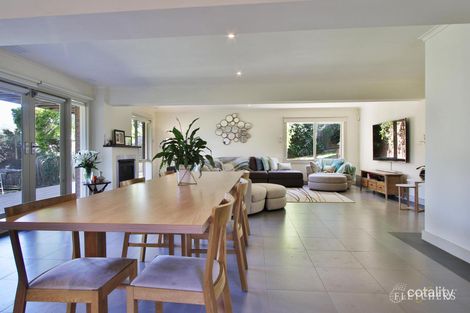 Property photo of 16 Jacobena Place Templestowe VIC 3106