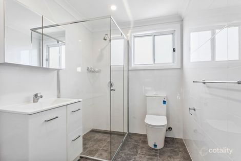 Property photo of 15 Grasmere Crescent Wheeler Heights NSW 2097