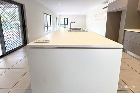 Property photo of 17 Aldea Place Stretton QLD 4116