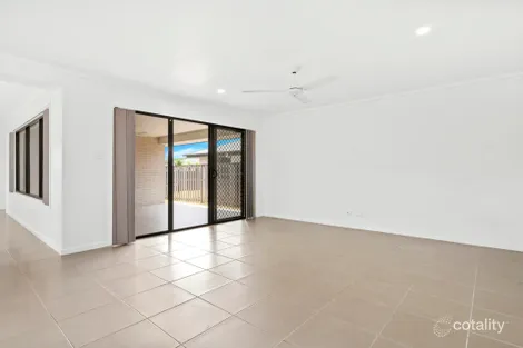 Property photo of 52 Ellabay Crescent Redland Bay QLD 4165