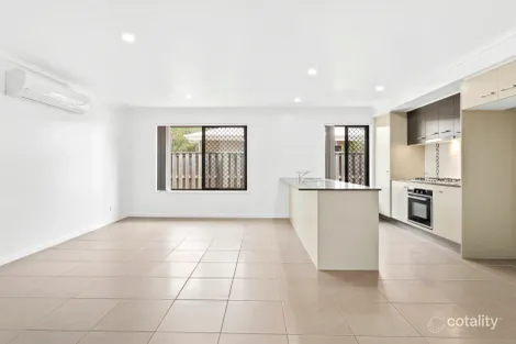 Property photo of 52 Ellabay Crescent Redland Bay QLD 4165