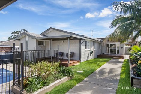 18 Belford Ave, Bateau Bay, NSW 2261