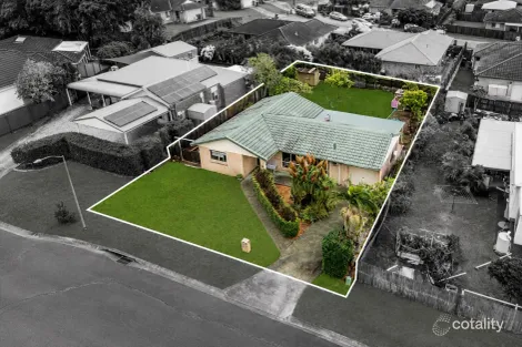 26 Falvey Cres, Goodna, QLD 4300