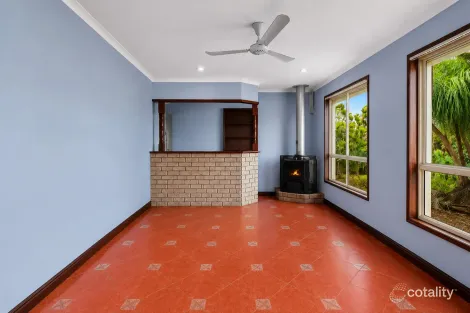 Property photo of 26 Falvey Crescent Goodna QLD 4300