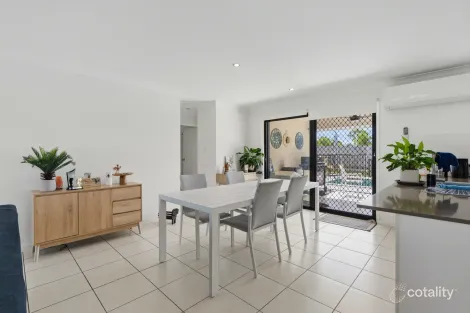 Property photo of 17 Sylvana Avenue Gracemere QLD 4702
