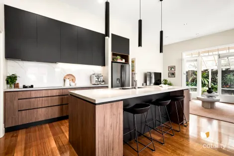 Property photo of 8 Elder Parade Essendon VIC 3040
