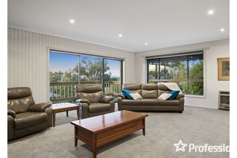Property photo of 3 Royal Avenue Wandin North VIC 3139