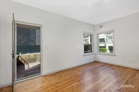 Property photo of 1/2 Gilbert Street Manly NSW 2095