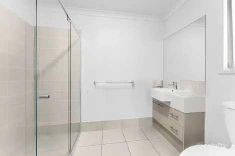 Property photo of 1/19 Racemosa Street Caboolture QLD 4510