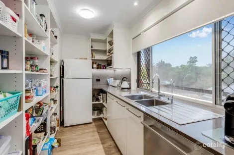 Property photo of 19 Olivia Drive Kallangur QLD 4503