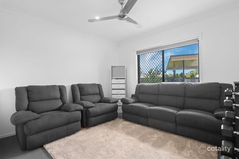 Property photo of 30 Bottlebrush Drive Deebing Heights QLD 4306