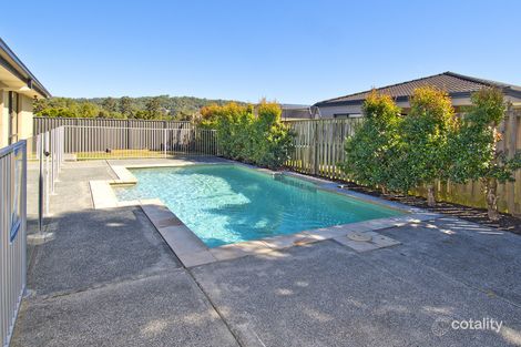 25 Ainslie St, Pacific Pines, QLD 4211