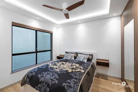 Property photo of 228/36 Macdonald Street Kangaroo Point QLD 4169