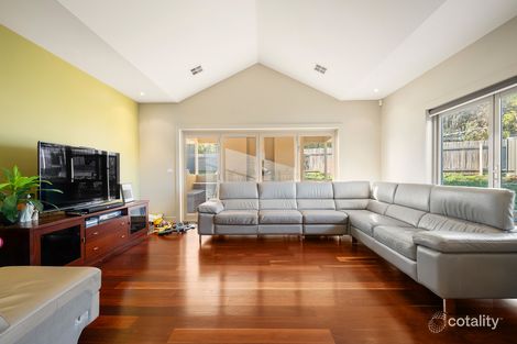 Property photo of 59 Halloran Drive Jerrabomberra NSW 2619