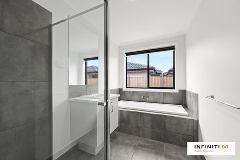 Property photo of 14 Epping Drive Wyndham Vale VIC 3024