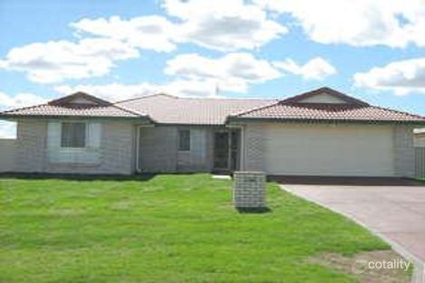 8 Bridgeman Pde, Kingaroy, QLD 4610