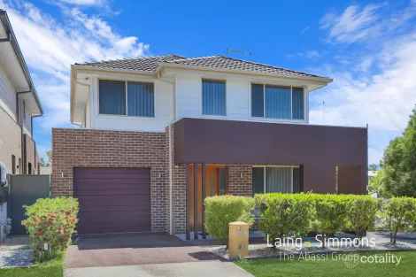 Property photo of 2 Fenner Place Ropes Crossing NSW 2760