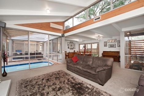 Property photo of 9 Girraween Drive Eltham VIC 3095
