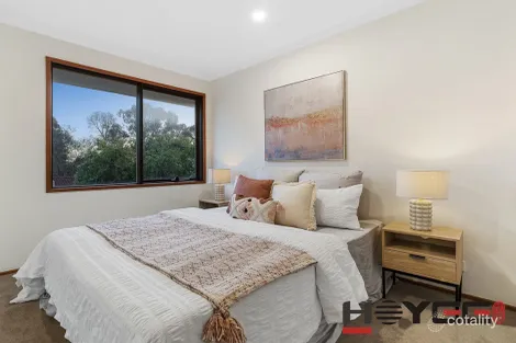 22/12 John St, Blackburn, VIC 3130