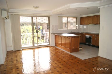 Property photo of 9/10-12 Macquarie Road Auburn NSW 2144