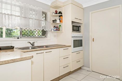Property photo of 25 Glendevon Crescent Mount Warren Park QLD 4207