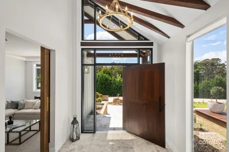 Property photo of 21 Robinson Street Mittagong NSW 2575