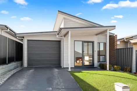 Property photo of 10B Bigwood Place Goulburn NSW 2580
