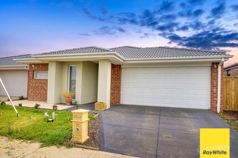 Property photo of 25 Wolomina Crescent Werribee VIC 3030