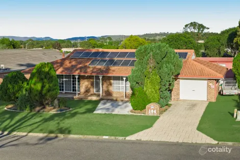 104 Weewondilla Rd, Warwick, QLD 4370