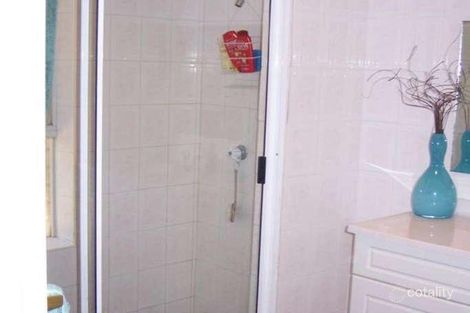 Property photo of 32 Lensham Place Armadale WA 6112
