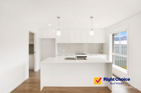 Property photo of 5 Mapleton Terrace Stream Hill NSW 2526