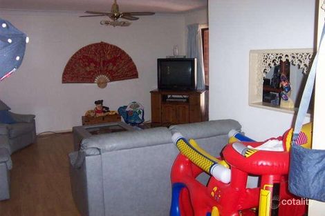Property photo of 1 Marlin Place Beldon WA 6027
