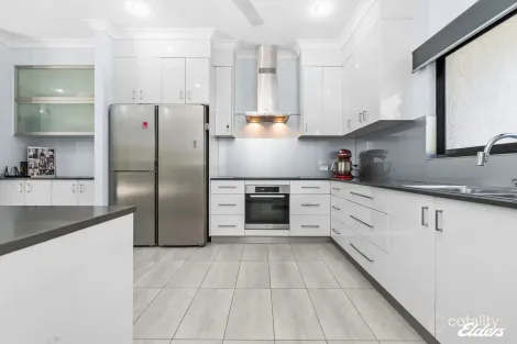 Property photo of 8 Brunei Street Johnston NT 0832