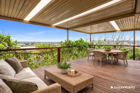 Property photo of 29 Aberdeen Heights Pakenham VIC 3810