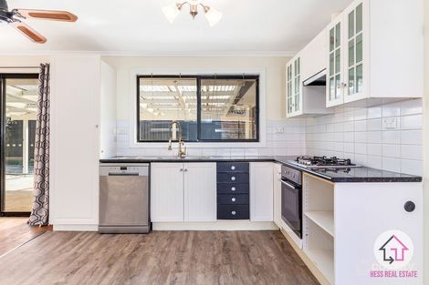 Property photo of 15 Roulston Way Wallan VIC 3756