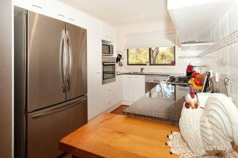Property photo of 12 Lawver Crescent Lake Munmorah NSW 2259