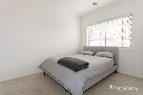 Property photo of 14 Ashford Drive Pakenham VIC 3810