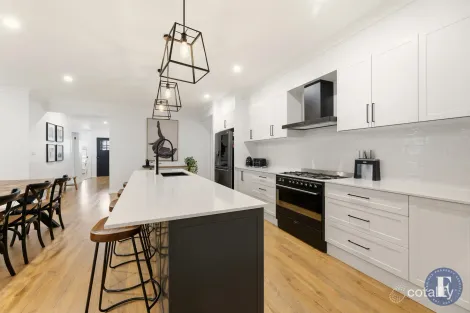 Property photo of 30 Keith Taylor Crescent Cootamundra NSW 2590