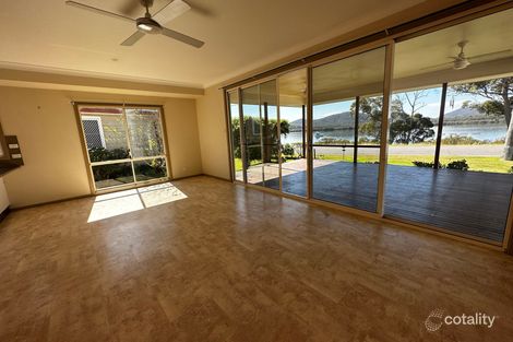 Property photo of 8 Riverside Drive Karuah NSW 2324