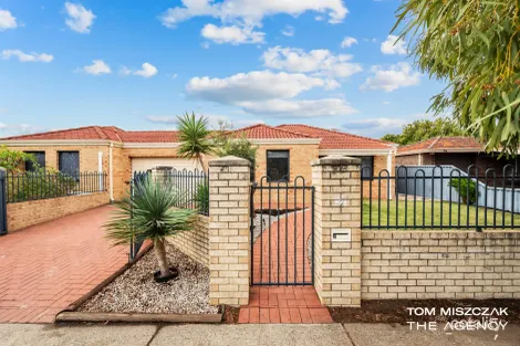 Property photo of 2/14 Stephen Street Queens Park WA 6107