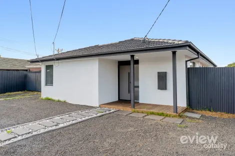 10 Malleehen St, Werribee, VIC 3030