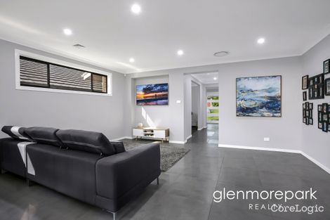 Property photo of 18 Woodgrove Place Glenmore Park NSW 2745