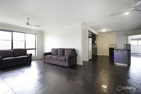Property photo of 21 Firefly Crescent Ooralea QLD 4740