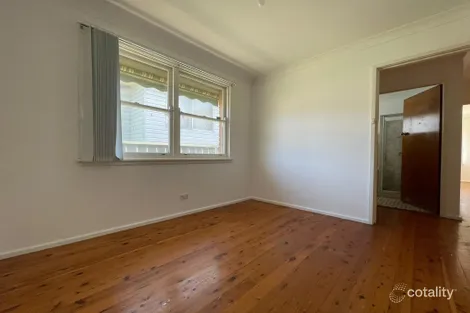 Property photo of 35 Lance Crescent Greystanes NSW 2145