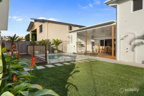 Property photo of 10 Mudjimba Beach Road Mudjimba QLD 4564