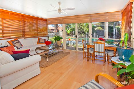 Property photo of 34 Flinders Avenue Kiama Downs NSW 2533