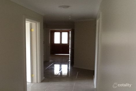 8 James St, Riverton, SA 5412