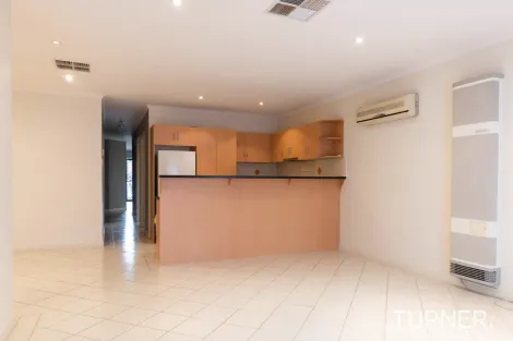 Property photo of 40 Kent Avenue Clearview SA 5085