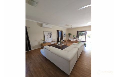 Property photo of 17 Beveridge Road Thornlands QLD 4164